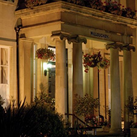 Willoughby House Hotel & Apartments Cheltenham Buitenkant foto