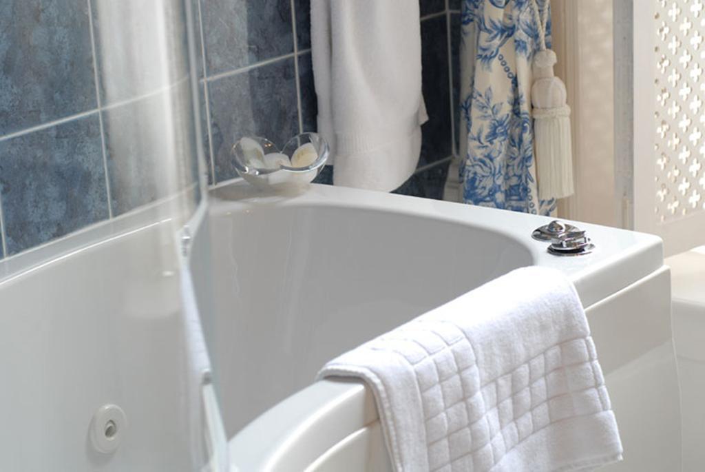 Willoughby House Hotel & Apartments Cheltenham Kamer foto
