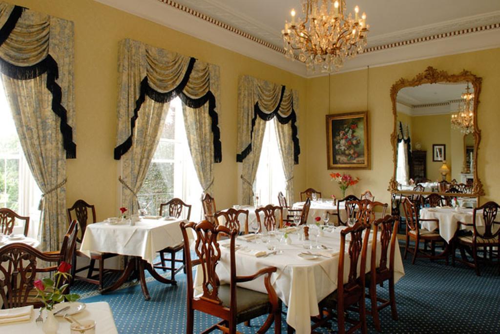 Willoughby House Hotel & Apartments Cheltenham Buitenkant foto
